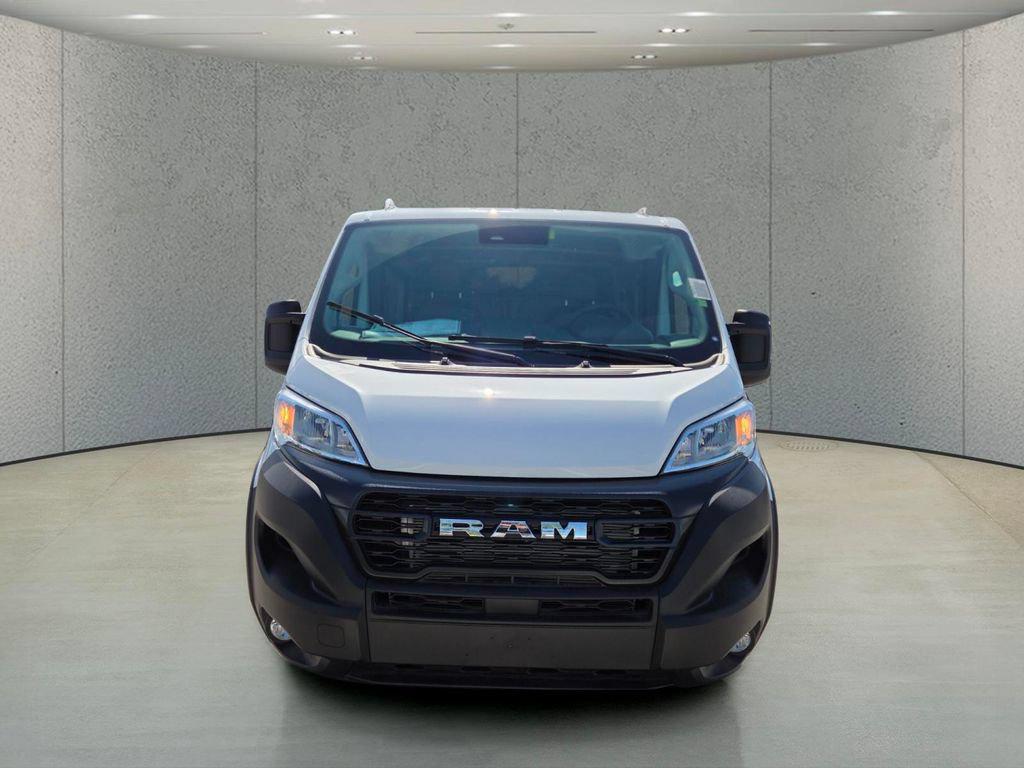2026 RAM PROMASTER 1500 LOW ROOF — фото 2