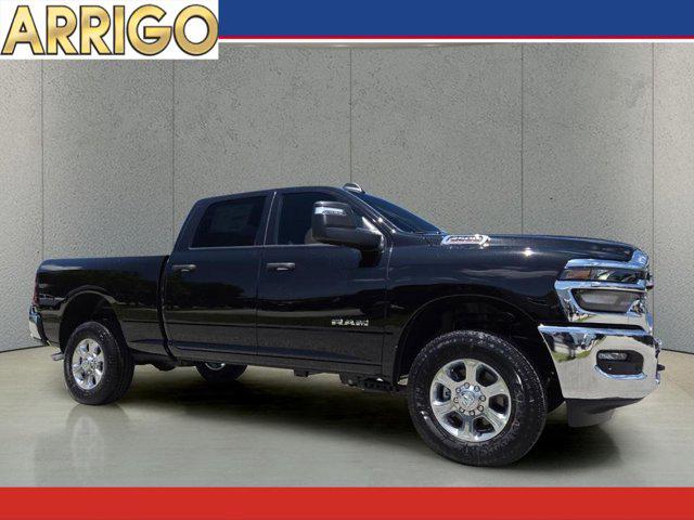 New 2026 RAM 2500 Big Horn Crew Cab 4x4 6'4' Box