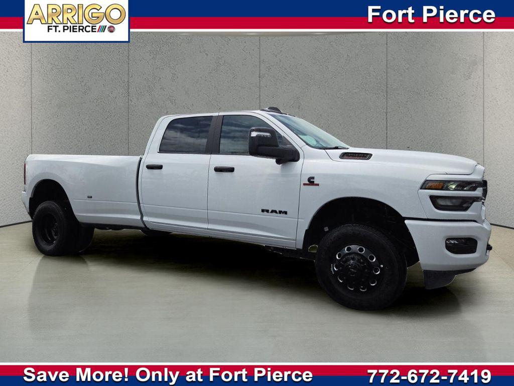 New 2026 RAM 3500 Big Horn Crew Cab 4x4 8' Box