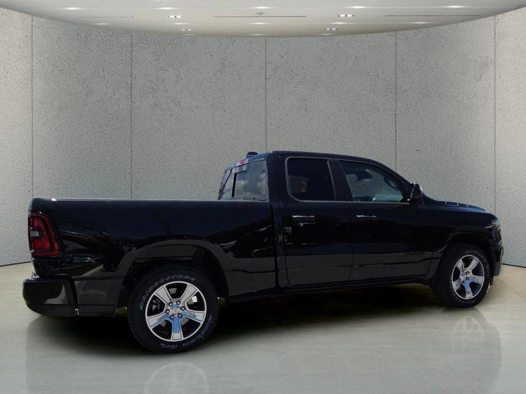 2026 RAM 1500 EXPRESS 照片 3