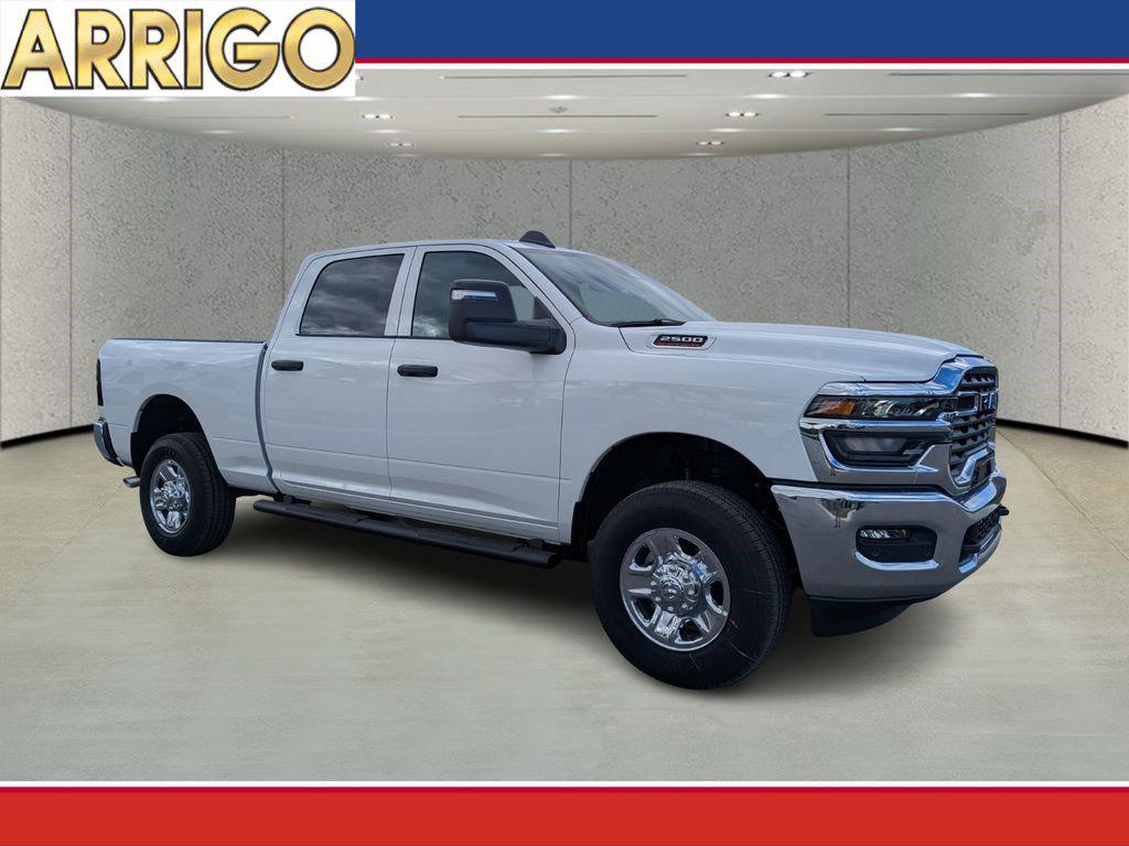 New 2026 RAM 2500 Tradesman Crew Cab 4x4 6'4' Box