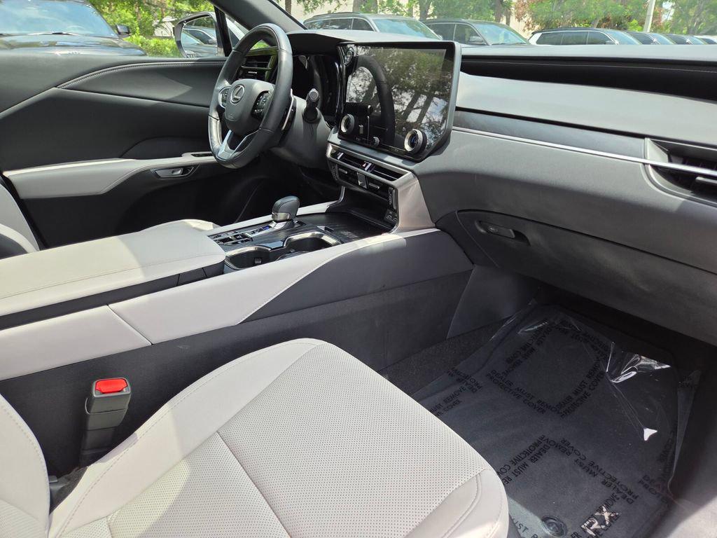 2025 Lexus RX 350H PREMIUM thumbnail 14