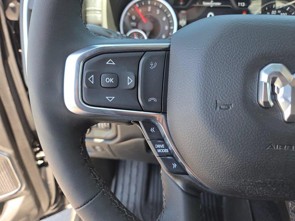 2026 RAM 1500 LARAMIE — миниатюра 32