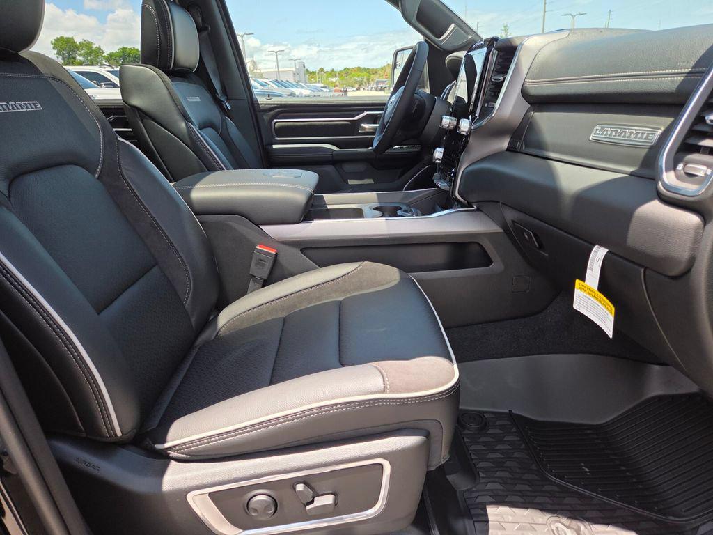 2026 RAM 1500 LARAMIE — миниатюра 15