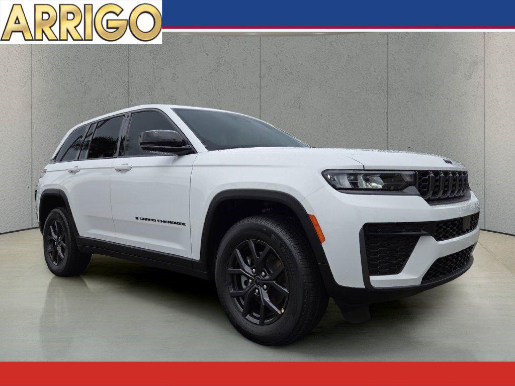New 2027 Jeep Grand Cherokee Altitude