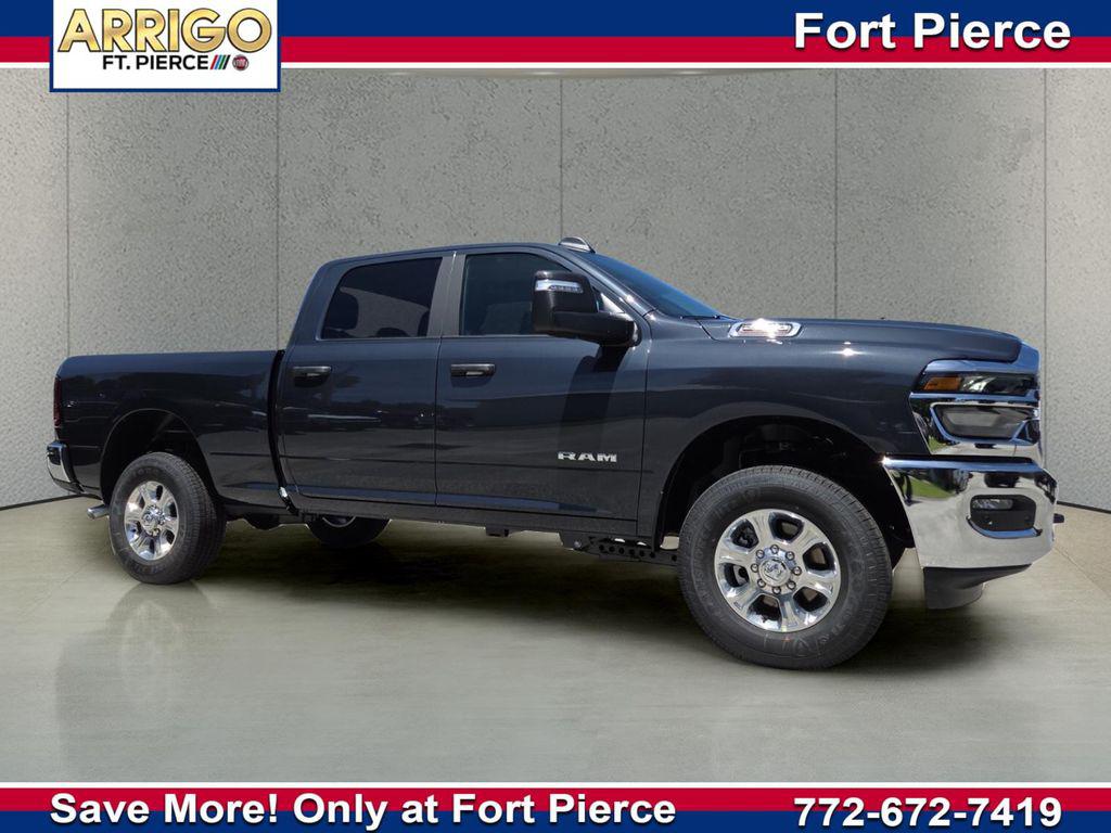 New 2026 RAM 2500 Big Horn Crew Cab 4x4 6'4' Box
