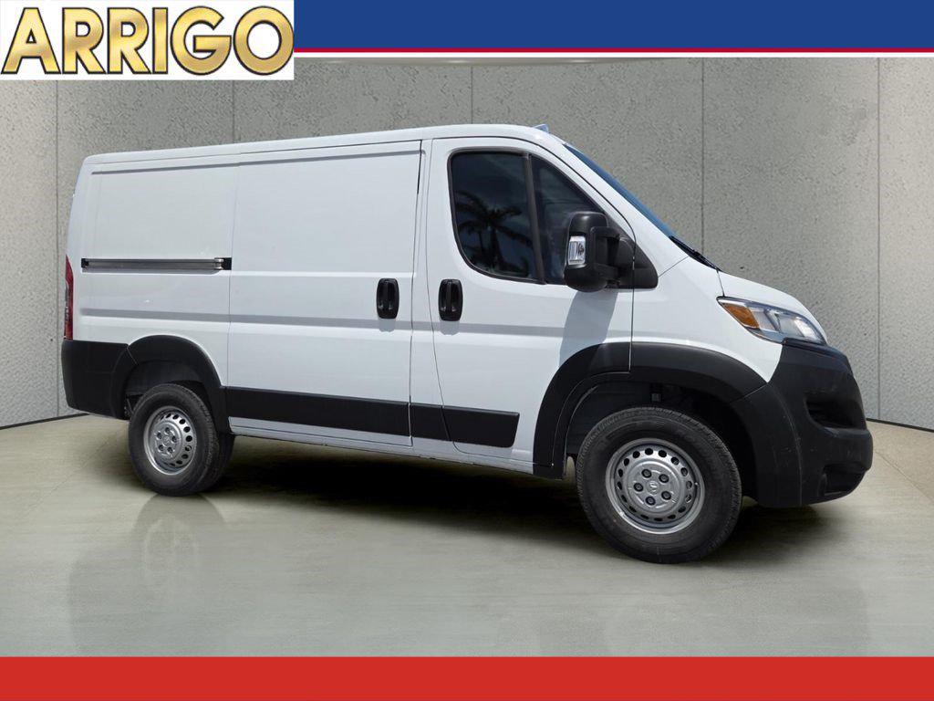 New 2026 RAM ProMaster 1500 Low Roof
