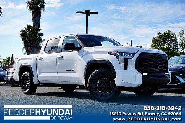 TOYOTA TUNDRA - 1