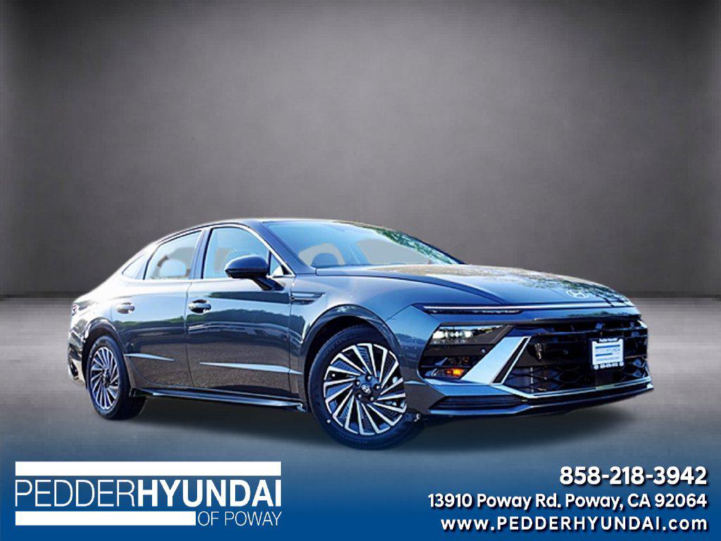 New 2026 Hyundai SONATA Hybrid Limited