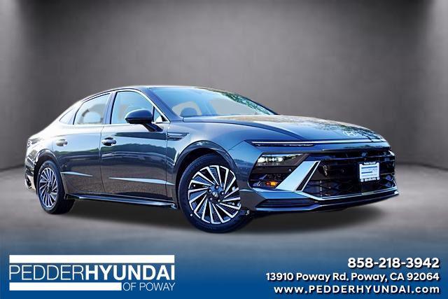 New 2026 Hyundai SONATA Hybrid Limited