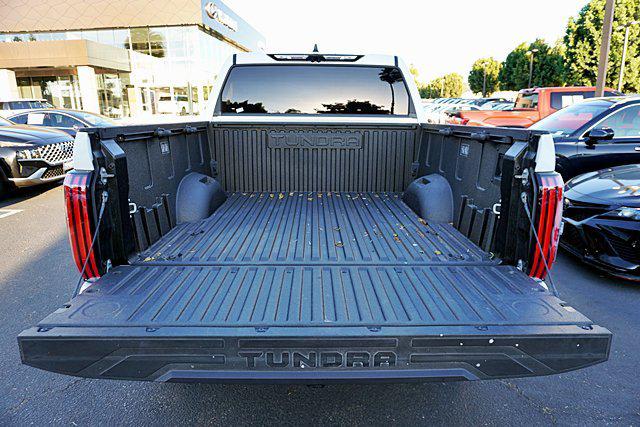 صورة مصغرة 19 لـ 2024 Toyota TUNDRA HYBRID LIMITED