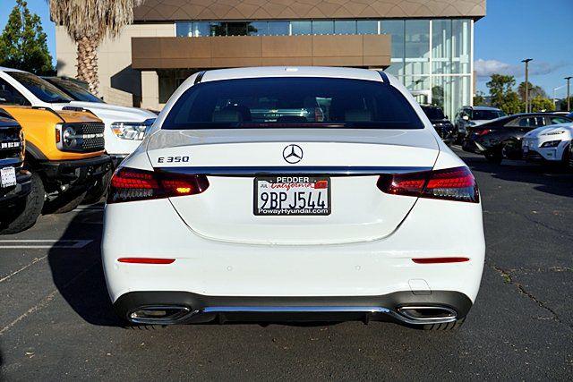 MERCEDES-BENZ E-CLASS - 9