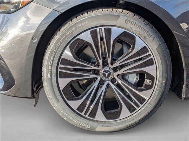 MERCEDES-BENZ E-CLASS - 9