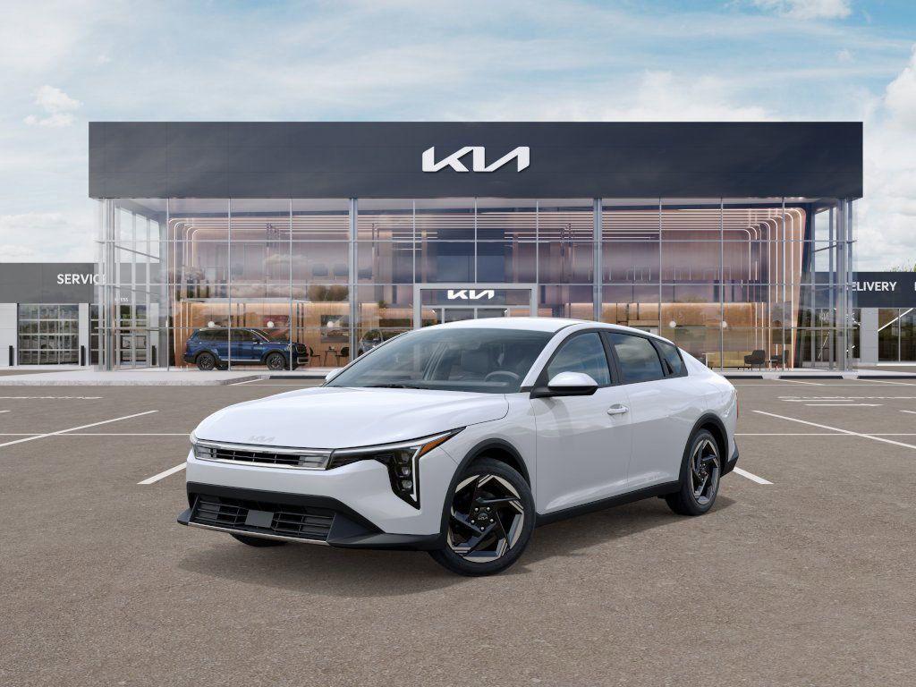New 2026 Kia K4 EX