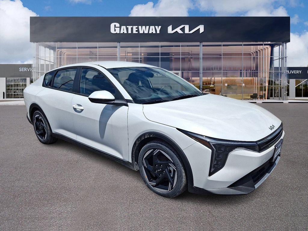 New 2026 Kia K4 EX