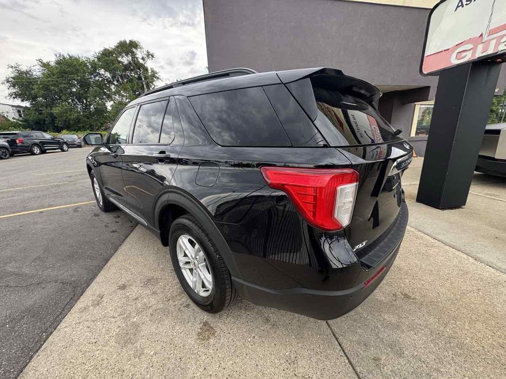 2024 FORD EXPLORER XLT 照片 8
