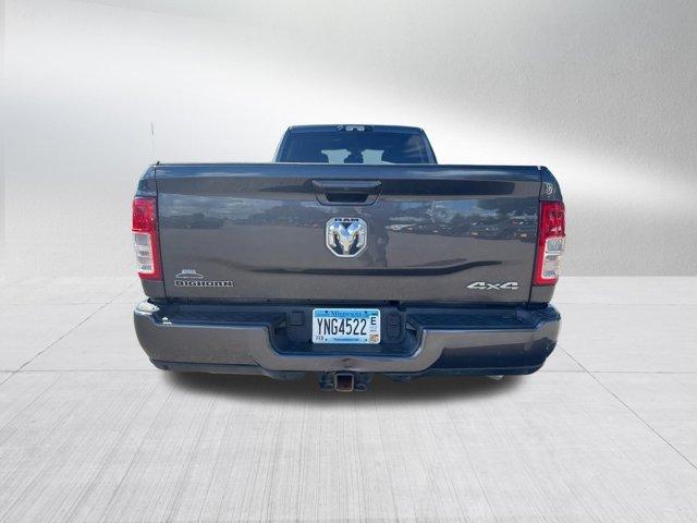 2022 RAM 3500 BIG HORN photo 4