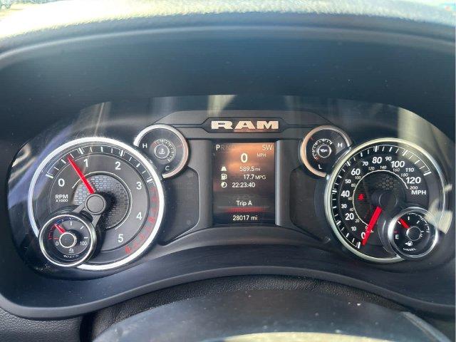 2022 RAM 3500 BIG HORN — миниатюра 11