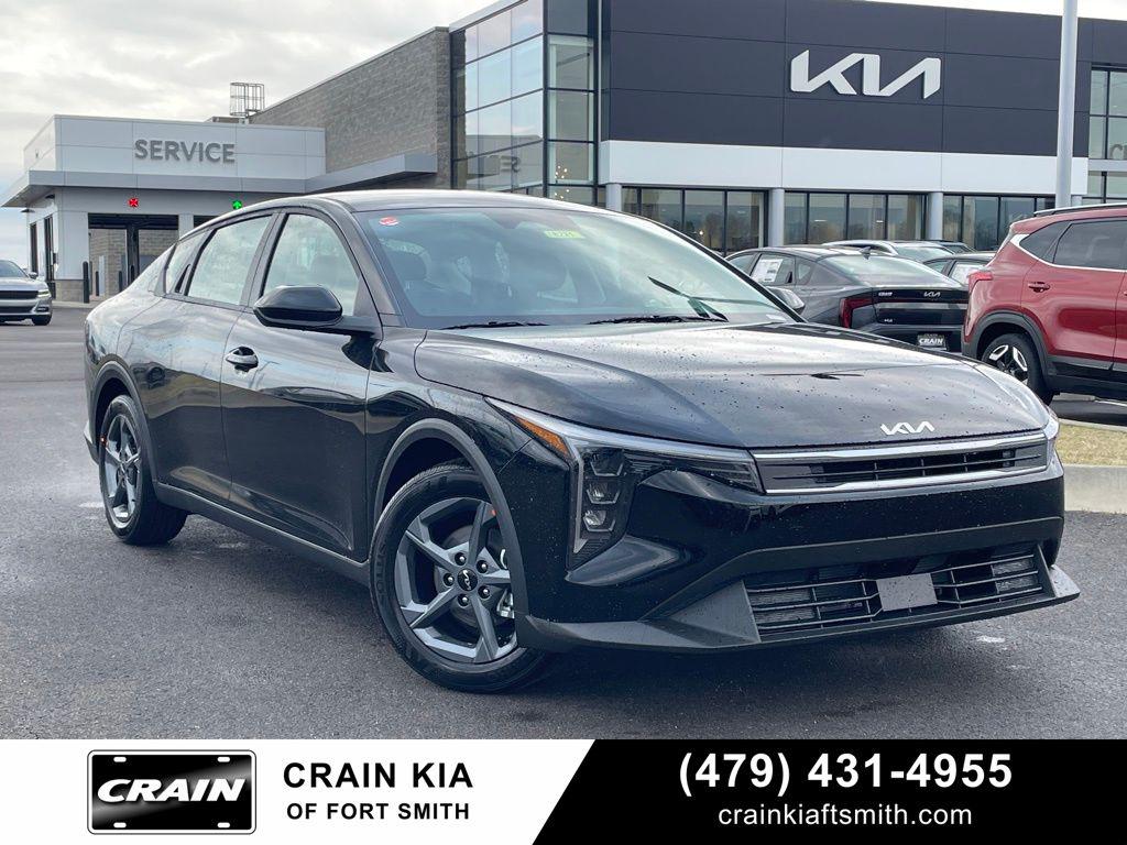 New 2026 Kia K4 LXS