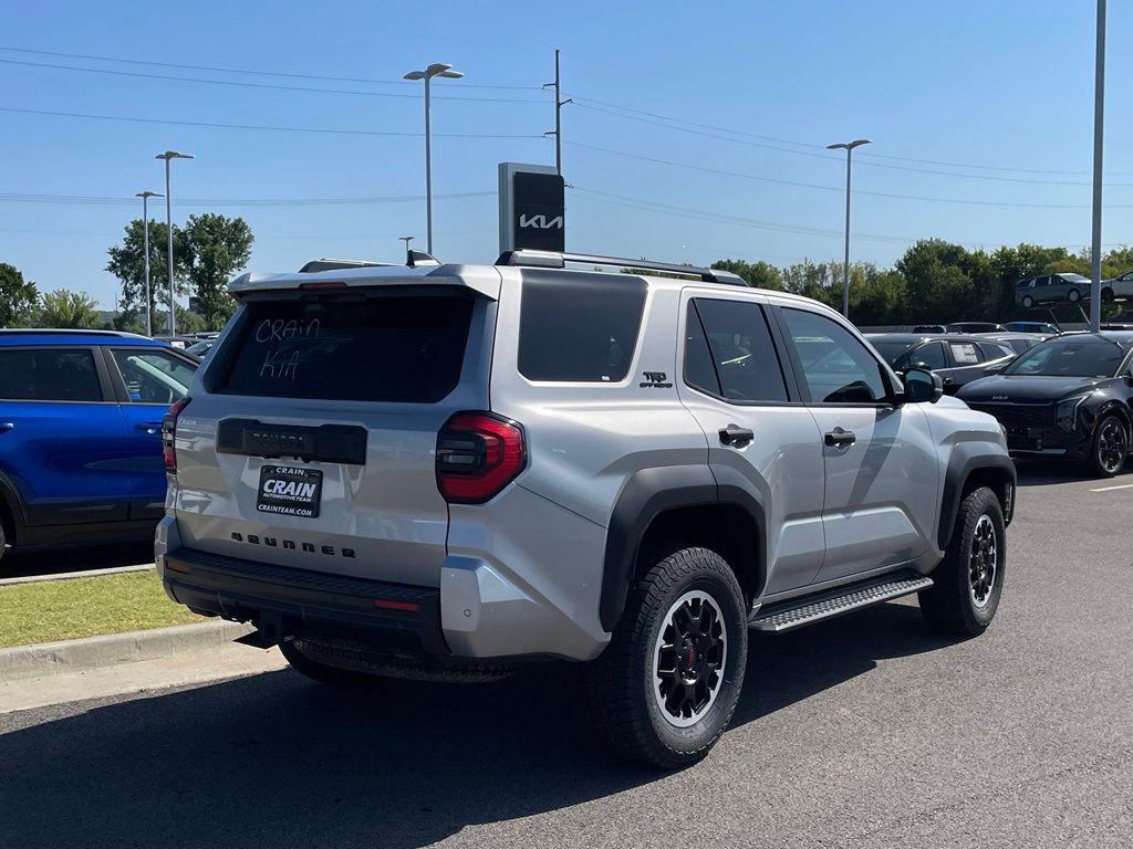 2025 Toyota 4RUNNER TRD OFF ROAD PREMIUM — фото 7