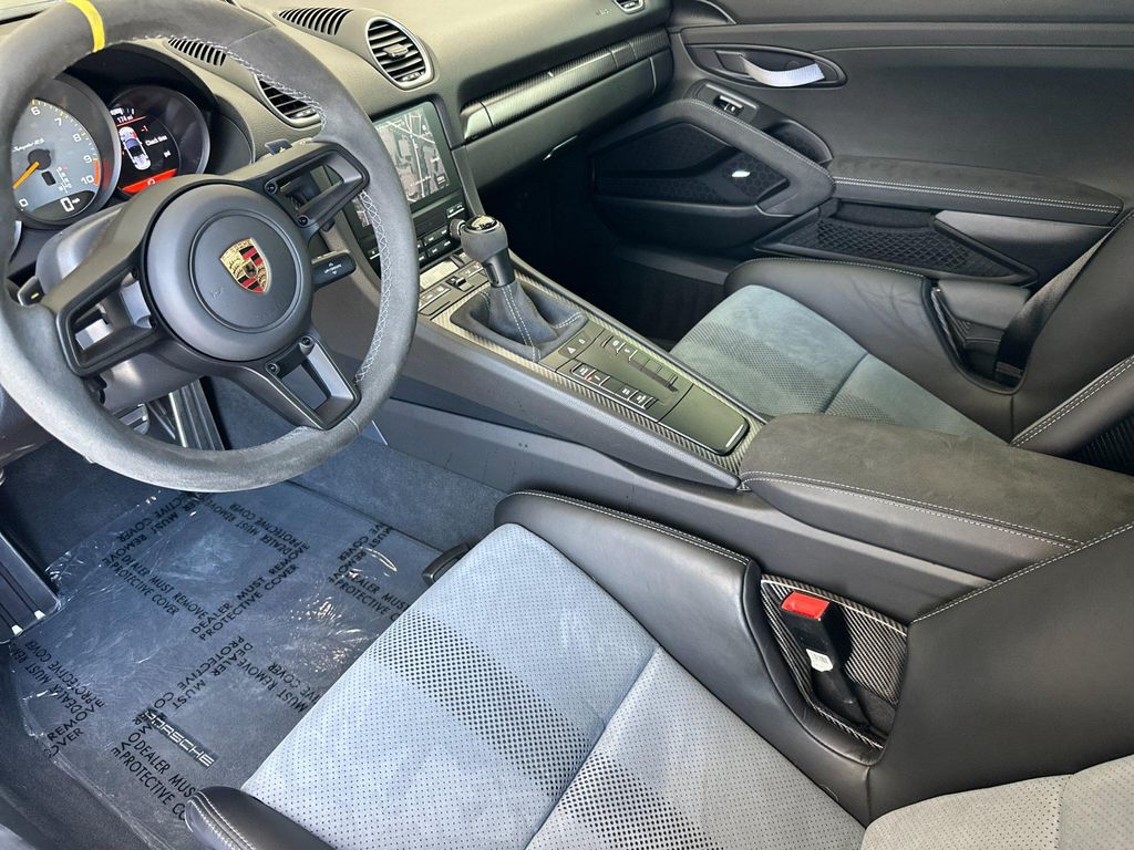 2024 Porsche 718 SPYDER RS — фото 4