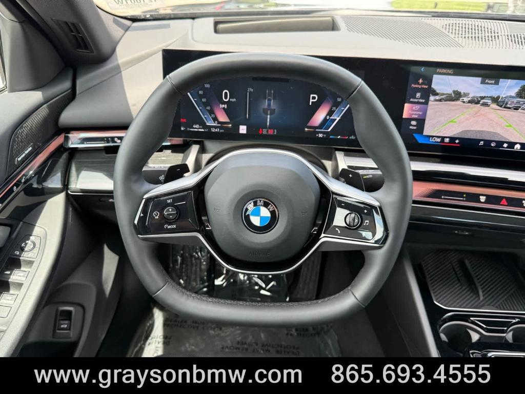 2025 BMW 540 I XDRIVE — миниатюра 21