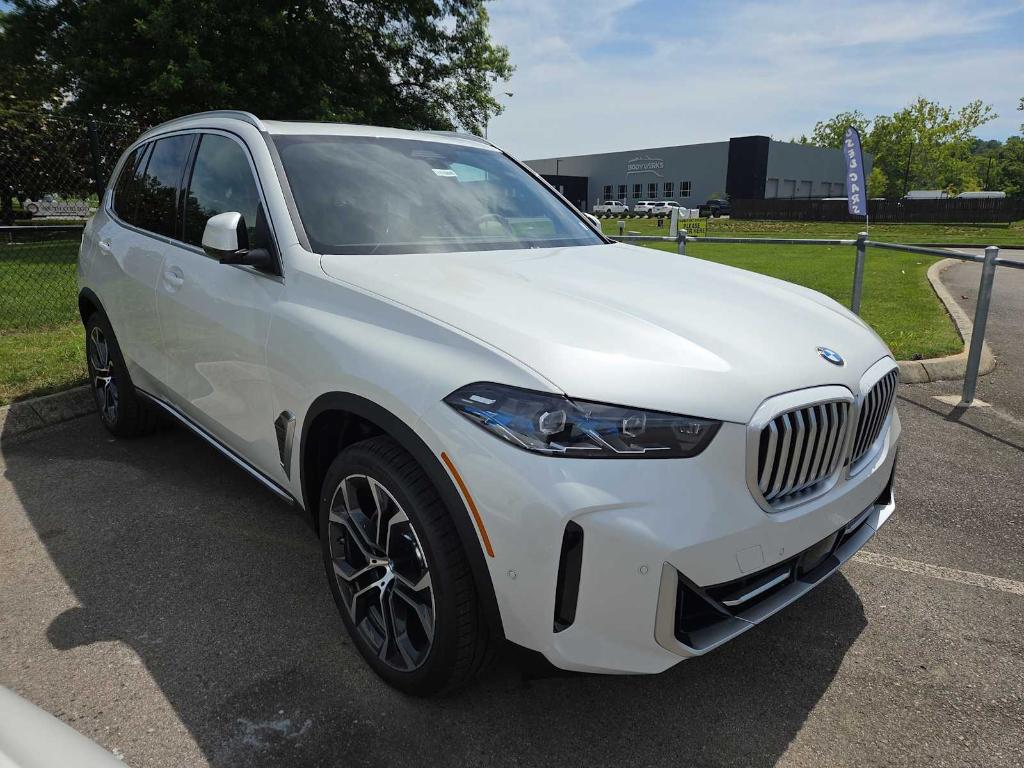 New 2026 BMW X5 sDrive40i