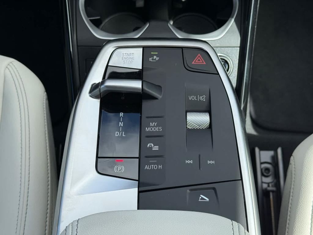 صورة مصغرة 23 لـ 2026 BMW X1 XDRIVE28I