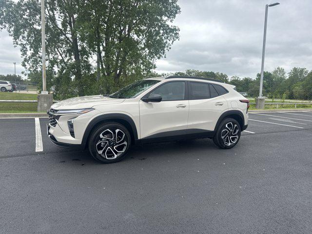 New 2026 Chevrolet Trax FWD 2RS