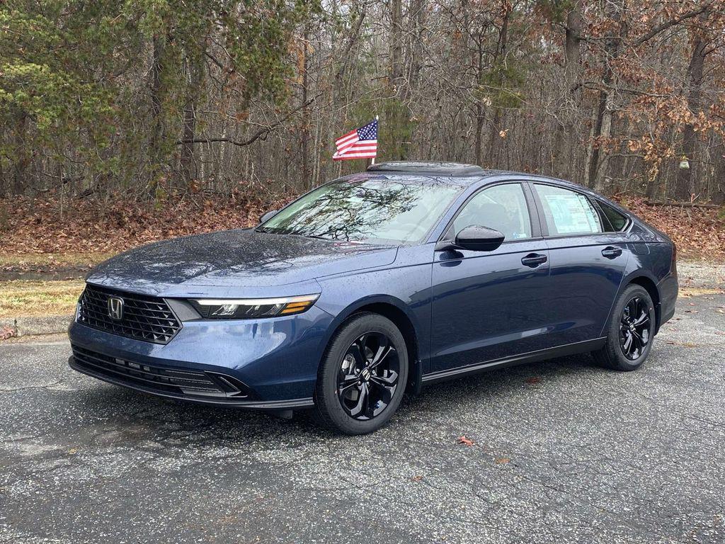New 2025 Honda Accord SE