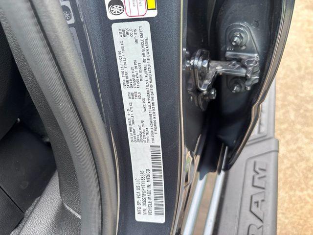 صورة مصغرة 29 لـ 2026 RAM 1500 EXPRESS