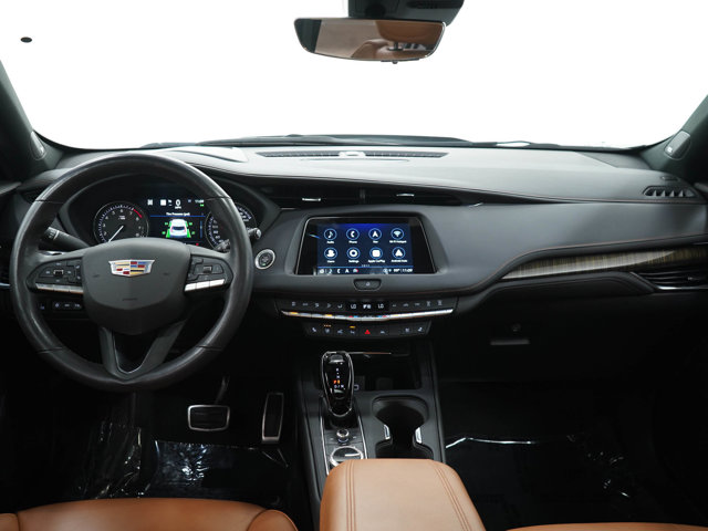 2022 Cadillac XT4 AWD SPORT — фото 16