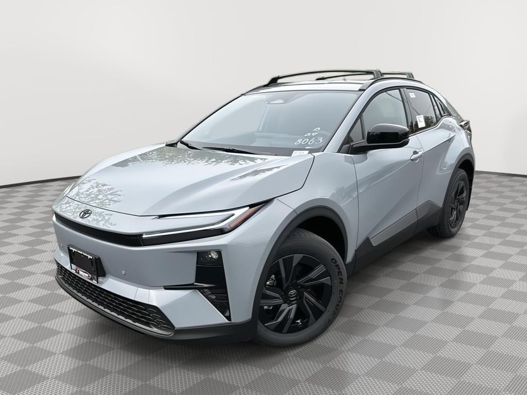 New 2026 Toyota C-HR SE