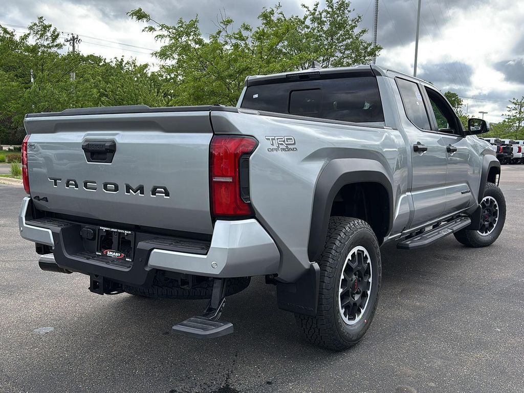 2026 Toyota TACOMA TRD OFF ROAD — миниатюра 16
