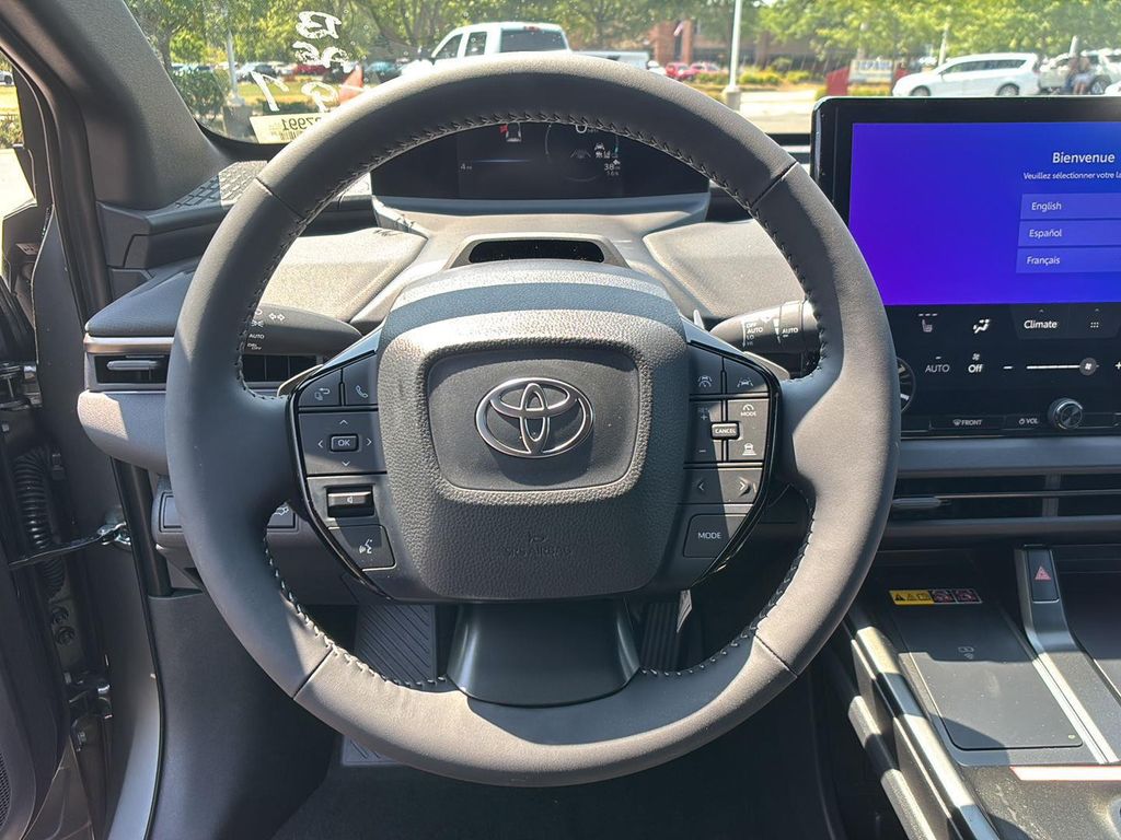صورة مصغرة 18 لـ 2026 Toyota BZ XLE