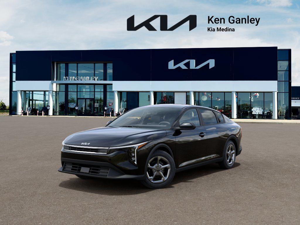 New 2026 Kia K4 LXS