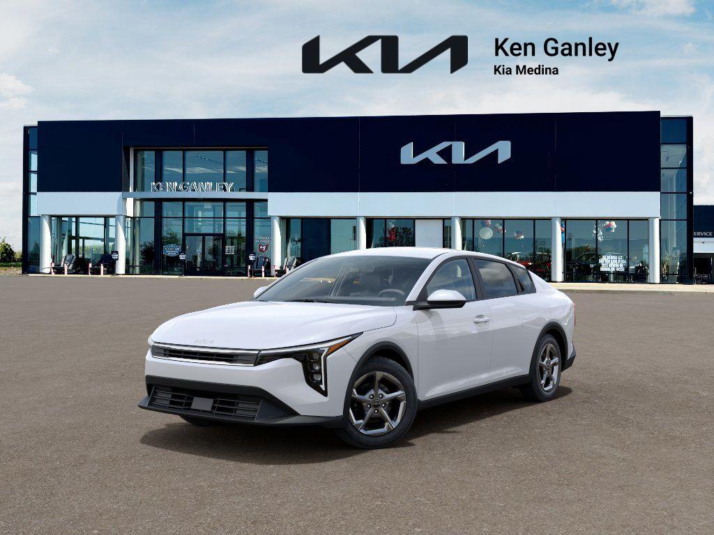 New 2026 Kia K4 LXS
