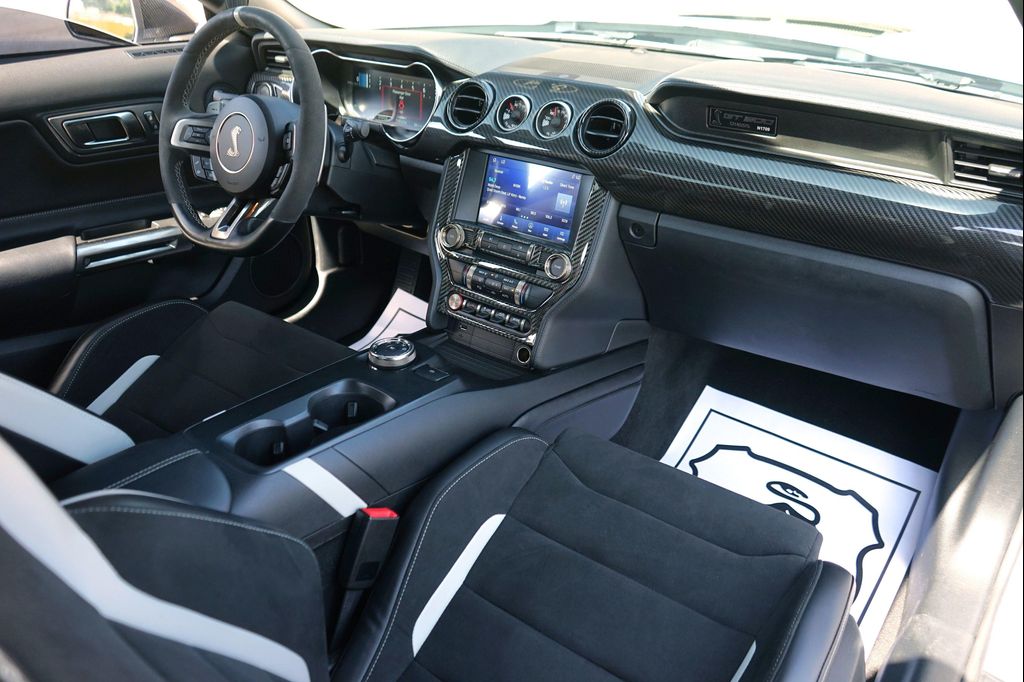 صورة مصغرة 36 لـ 2022 FORD SHELBY GT500 BASE