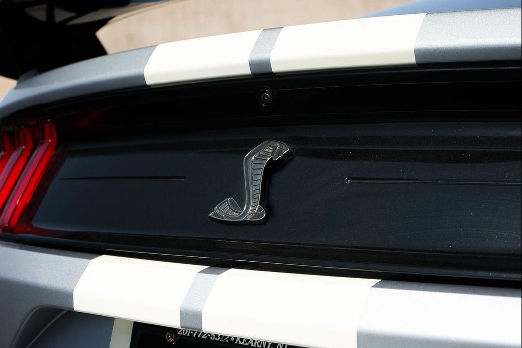 صورة مصغرة 42 لـ 2022 FORD SHELBY GT500 BASE