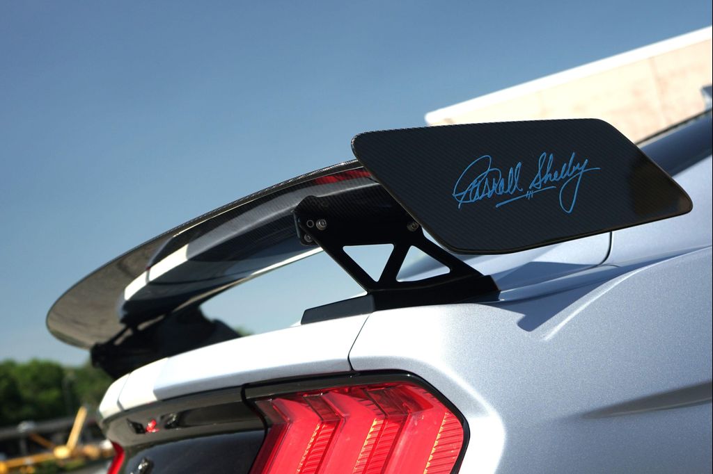 صورة مصغرة 46 لـ 2022 FORD SHELBY GT500 BASE