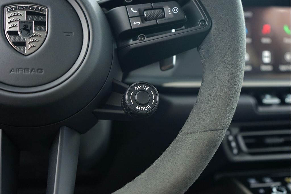 2025 Porsche 911 TURBO 缩略图 31