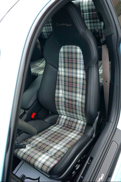 2025 Porsche 911 TURBO 缩略图 24