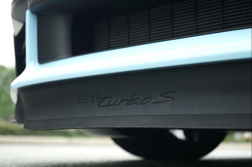 2025 Porsche 911 TURBO 缩略图 12
