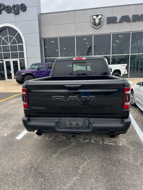 2023 RAM 1500 REBEL — фото 4
