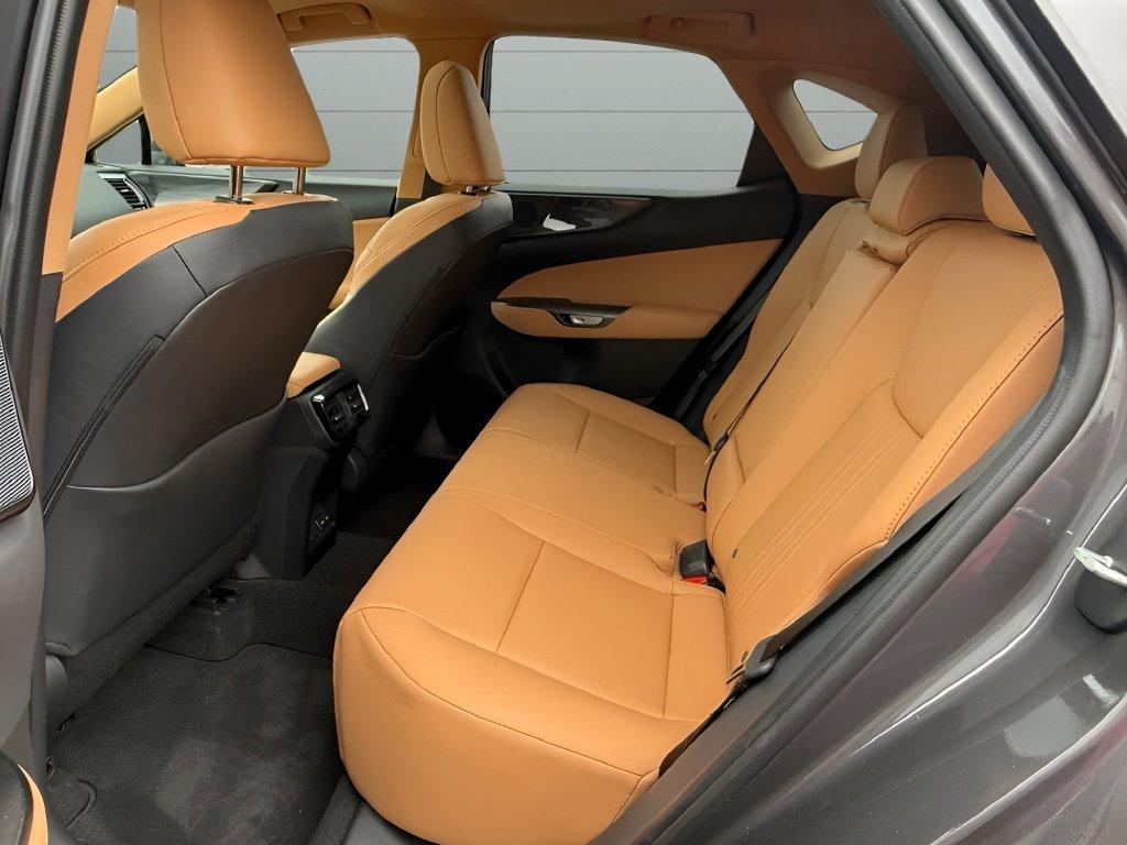 صورة مصغرة 13 لـ 2026 Lexus NX 350 PREMIUM