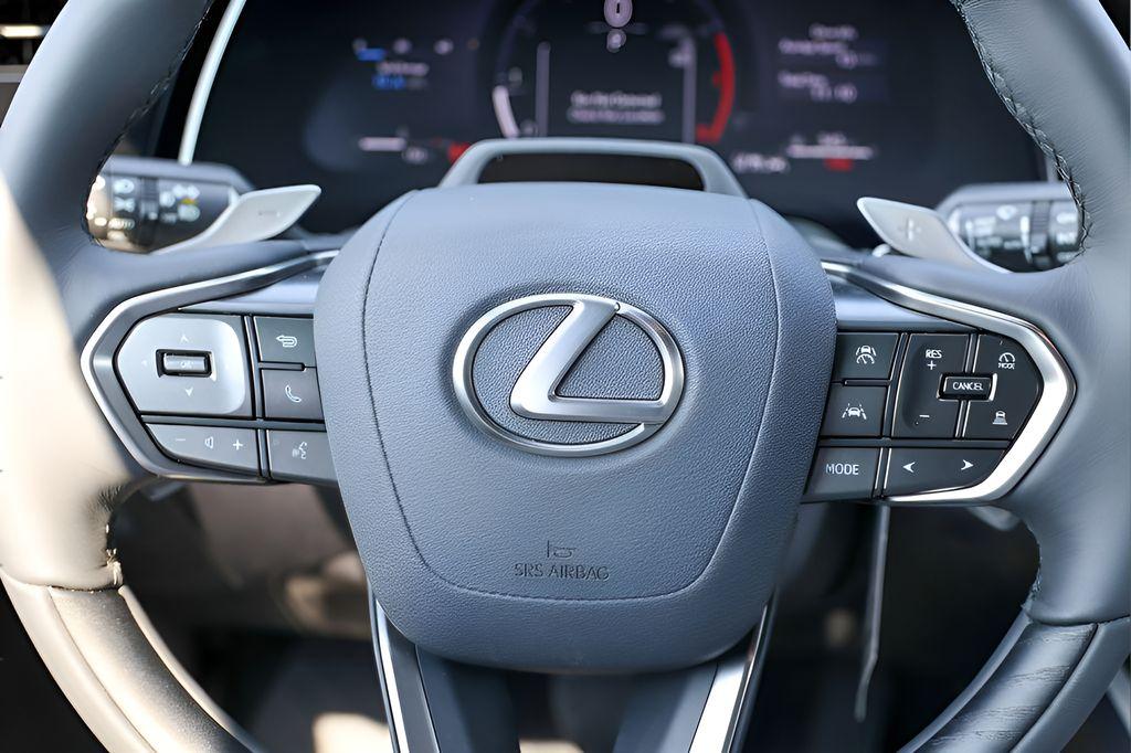 صورة مصغرة 11 لـ 2026 Lexus RX 350 PREMIUM