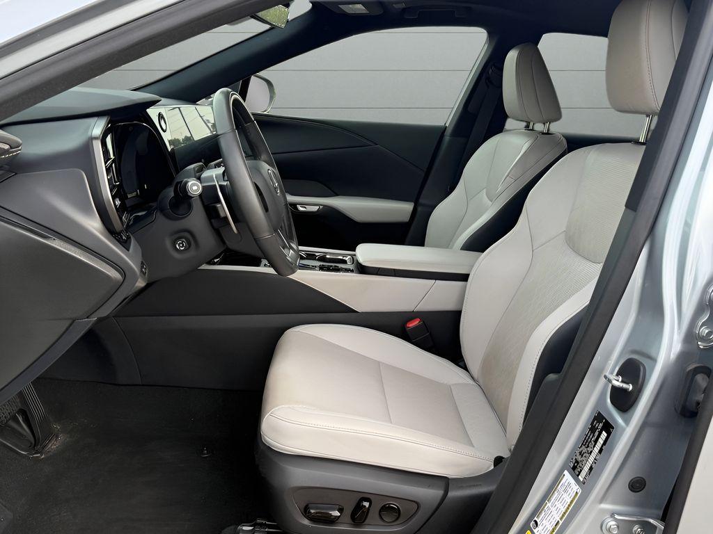 صورة 12 لـ 2023 Lexus RX 350 PREMIUM PLUS