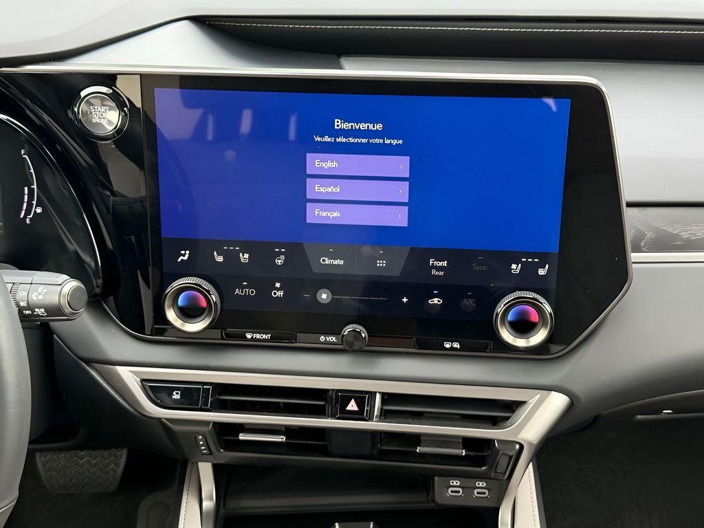 صورة 21 لـ 2023 Lexus RX 350 PREMIUM PLUS
