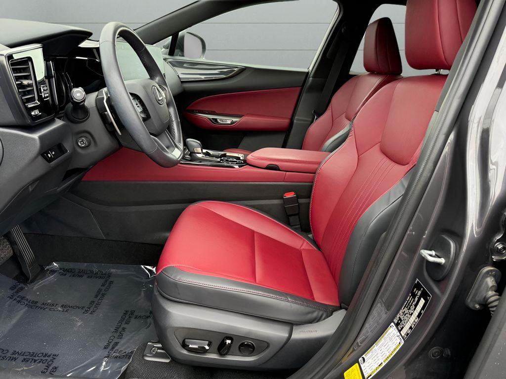 صورة مصغرة 14 لـ 2023 Lexus NX 350 PREMIUM