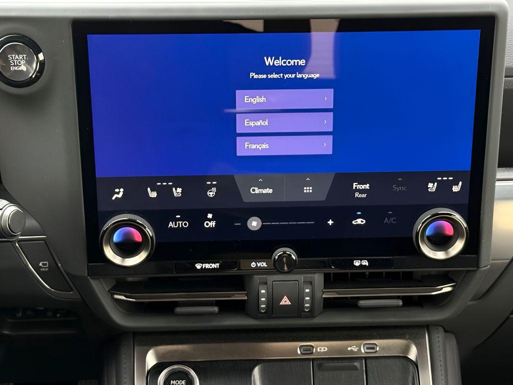 صورة 21 لـ 2024 Lexus GX 550 550 PREMIUM+